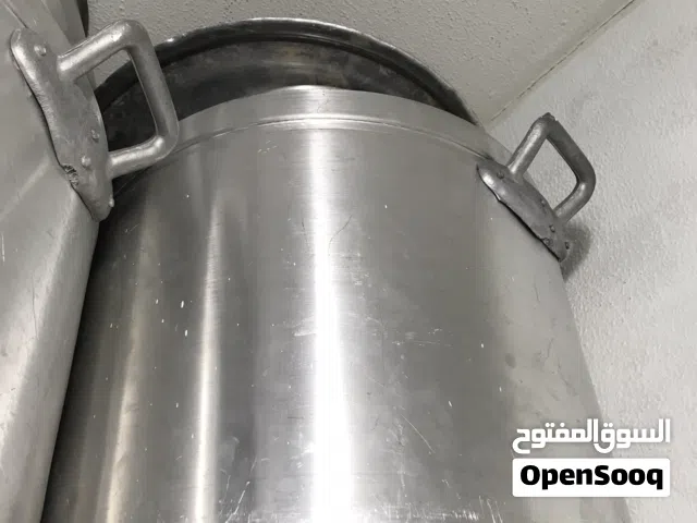 طنجرة عرس ترفع خروف ونص مش مستعمله من زمان ومفيهاش تعويج