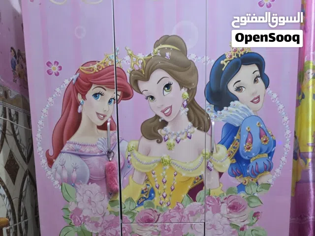 كنتور ملابس ثلاث ابواب