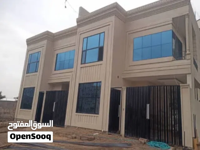 2  فلل جنب بعض سعر الفله ب 90 مليون حده