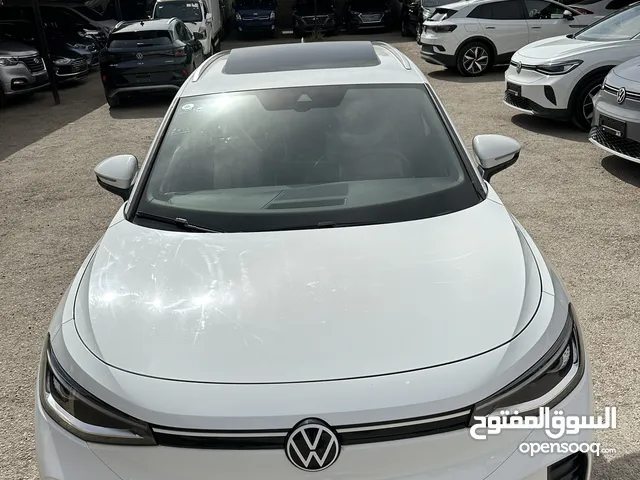 Volkswagen ID 4 2021 in Zarqa