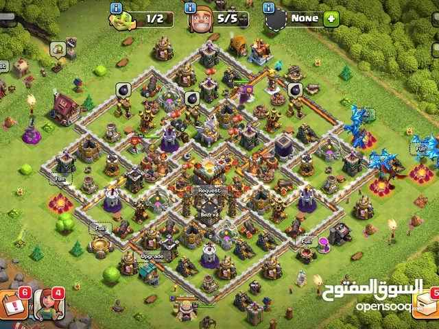 Clash of clans Town hall 11 MAx with 1150 Gems also leader of clans level 6