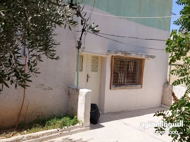 330 m2 More than 6 bedrooms Townhouse for Sale in Salt Al Khandaq