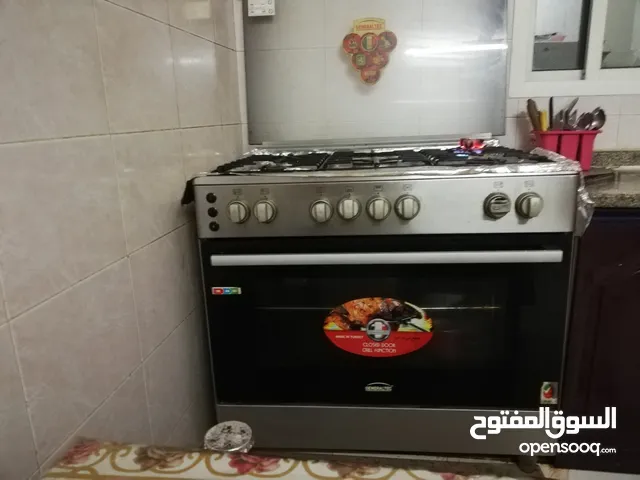 طباخة + فرن للبيع