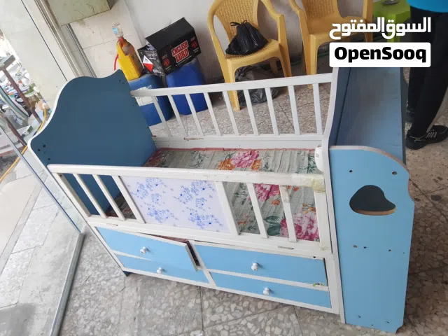 سرير أطفال