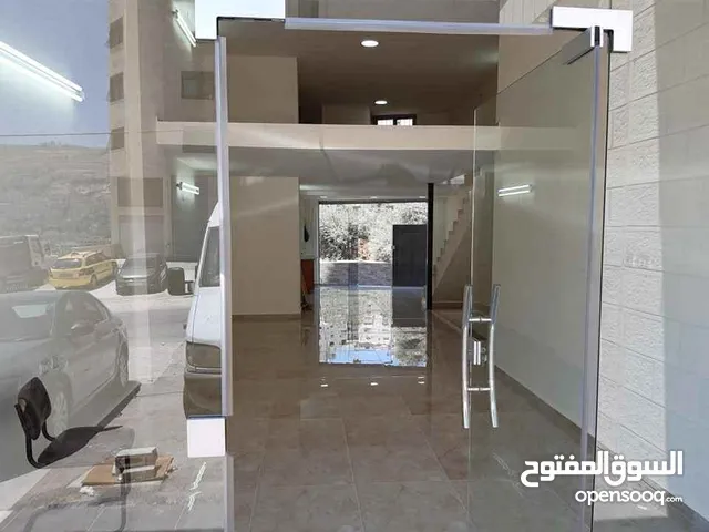 محل للايجار او الضمان في منطقة رفيديا-شارع تونس