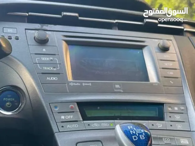 شاشه jbl الاصليه بريوس 2013 للبيع