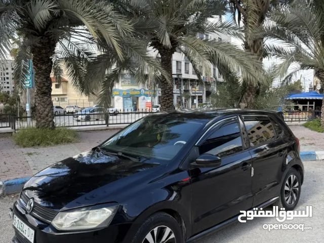 فقط 47 الف كاش بولو 2015 اتوماتيك 1200 بحالة الشركة فل اضافات اغلبها دهان شركة مميزة جداً بالوكالة