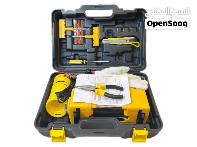 منفاخ هواء للسيارة مع عدة طوارى بسيطة للتايرات