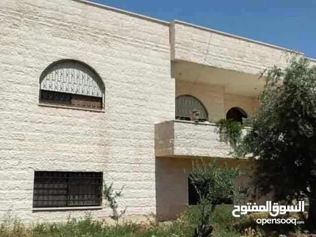 400 m2 More than 6 bedrooms Townhouse for Sale in Amman Jawa