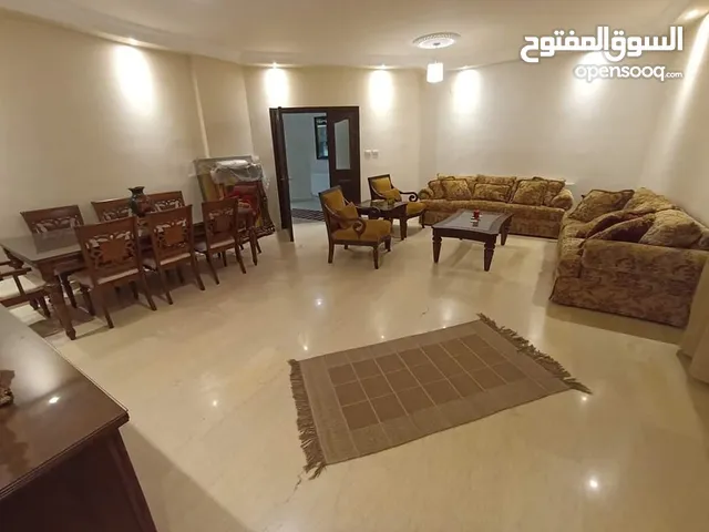 190 m2 3 Bedrooms Apartments for Sale in Amman Um El Summaq