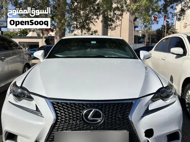 LEXUS IS 200T 2016 F-SPORT