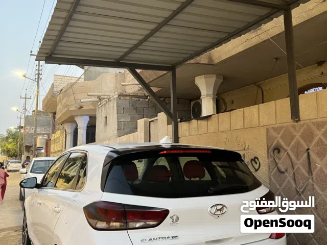 2018 هيونداي النترا GL