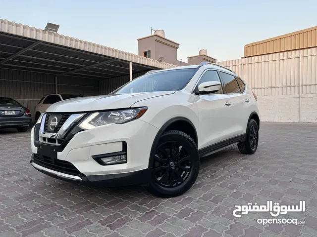 Nissan Rogue 2019 in Dubai