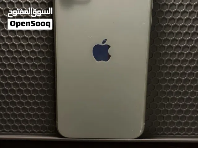 ايفون 11 نظيف