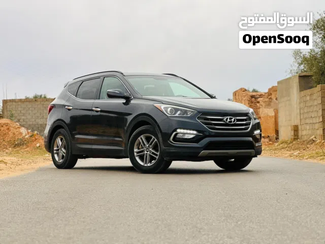 Used Hyundai Santa Fe in Qasr Al-Akhiar