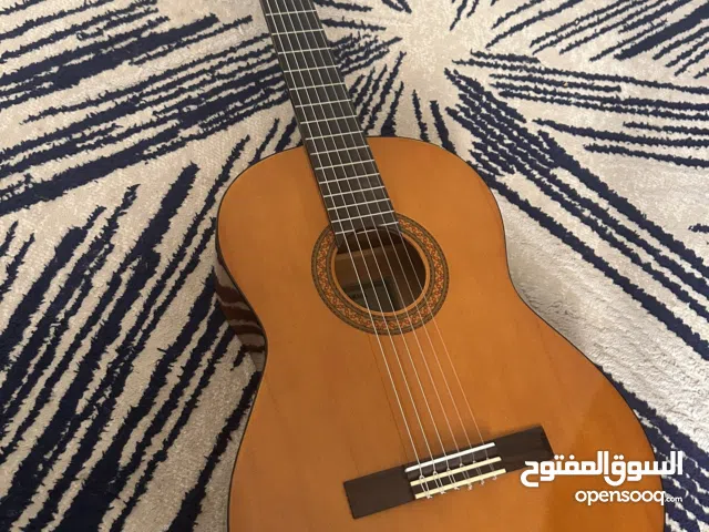 Yamaha classical guitar CM40