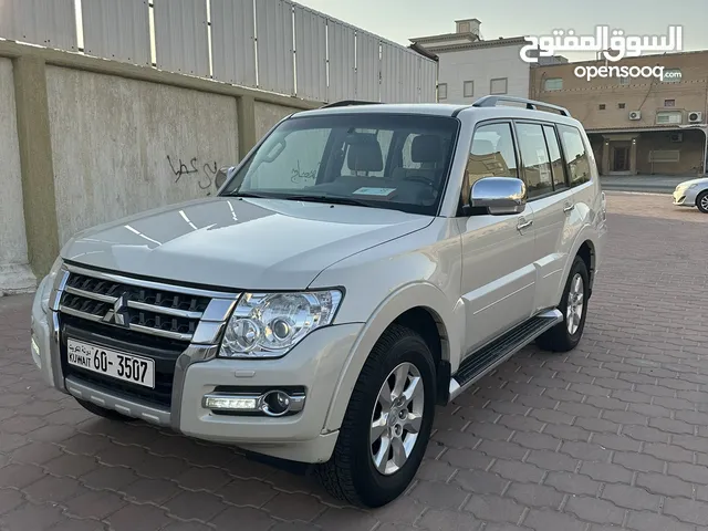 Used Mitsubishi Pajero in Al Ahmadi