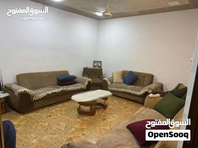 150 m2 4 Bedrooms Townhouse for Sale in Basra Al- Muqaweleen St.