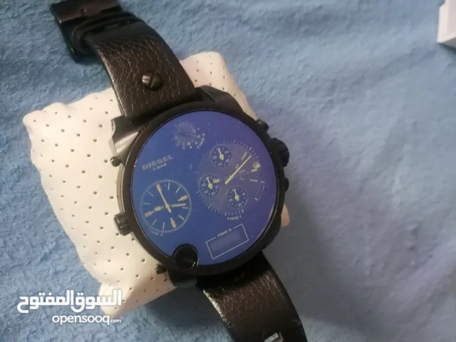 ساعة رجالي نوع ديزل ، مستعمل خفيف ديجيتال وعقارب