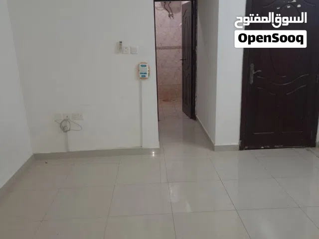 Ghoubra South Room with attached bathroom near Royal hospital غرفة بحمام بالغبرة الجنوبية
