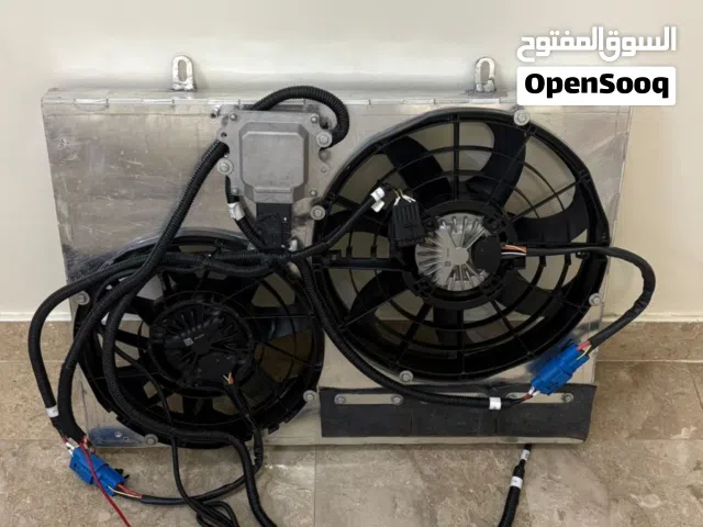 للبيع مراوح اسبال  الايطاليه أصلية لاندكلوزر 6 سلندر تركب على رديتر الوكالة بدون قص او تعديل