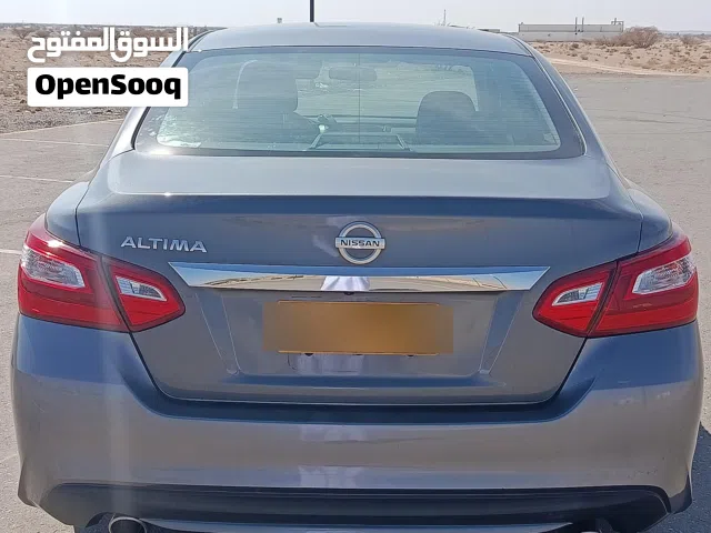 Used Nissan Altima in Al Dhahirah