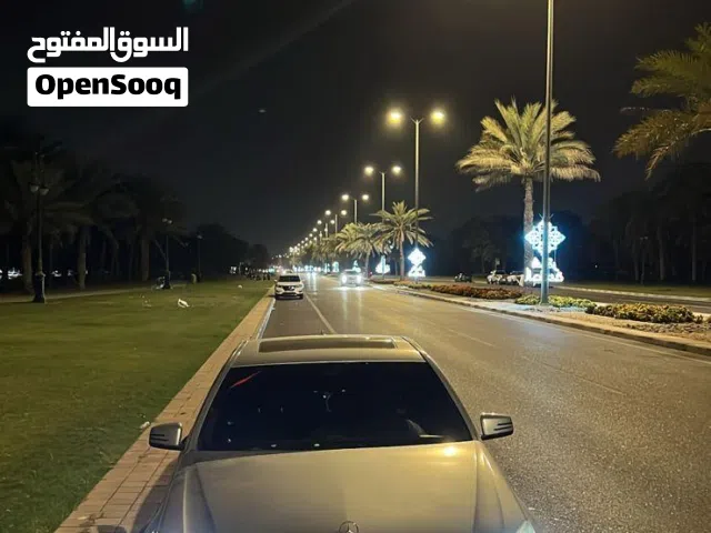 2010 مرسيدس بنز الفئة-E E 350