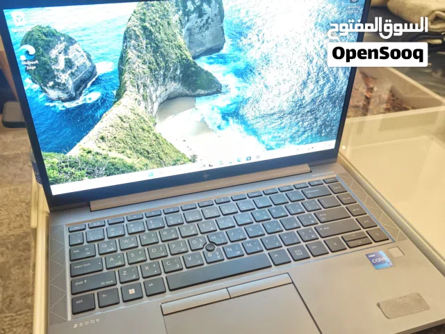 HP ZBook Firefly 14 G8 Mobile Workstation