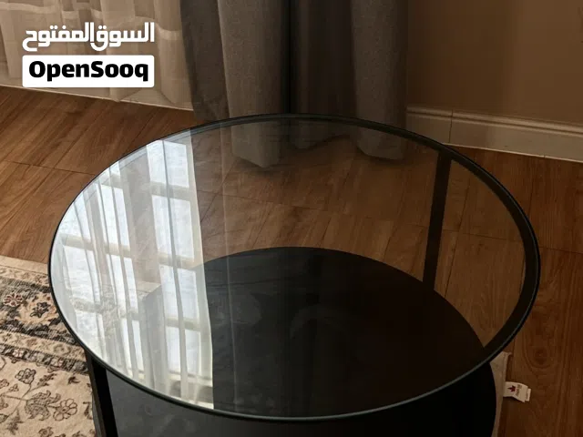 طاولة زجاجيه سوداء للبيع