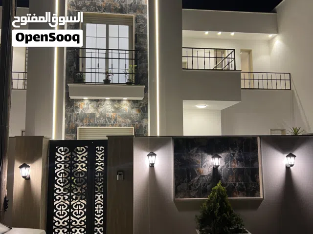 230 m2 5 Bedrooms Townhouse for Sale in Tripoli Khallet Alforjan