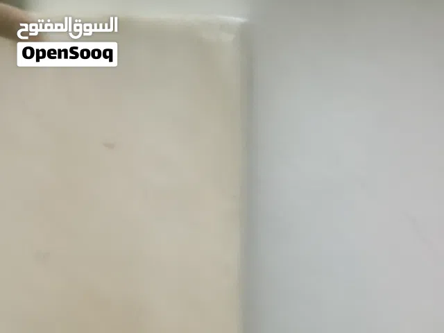 رخام ابيظ 3سنتمالعرظ75الطول متر و175