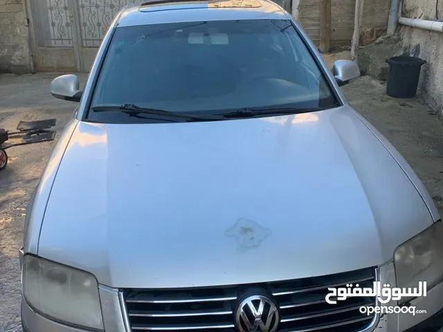 باسات 2005 مكسور عليها 3 سنوات