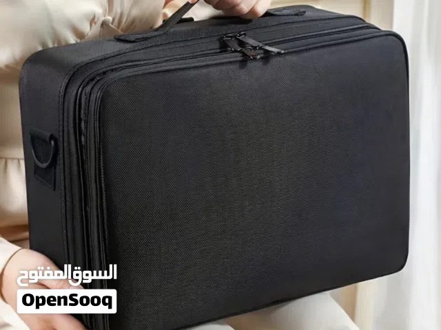 Makeup vanity bag for sale in good condition