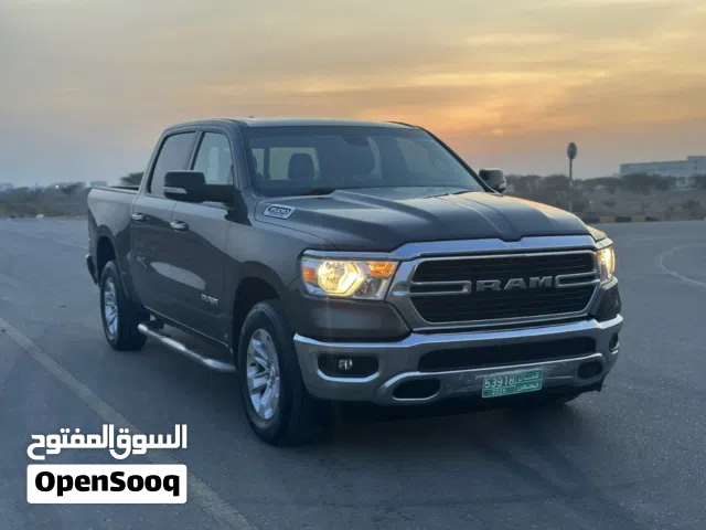 2019 دودج رام Laramie