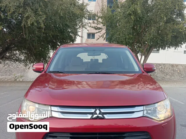 Mitsubishi Outlander 2015 Top model