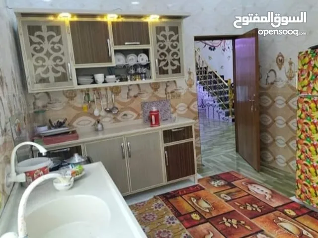 250 m2 2 Bedrooms Townhouse for Sale in Basra Al-Jazzera