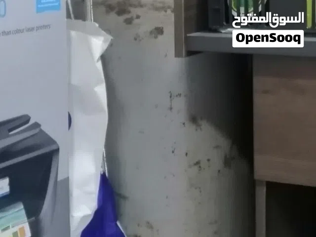 For sale, a gas cylinder that has only been used for 6 months and is still half full.