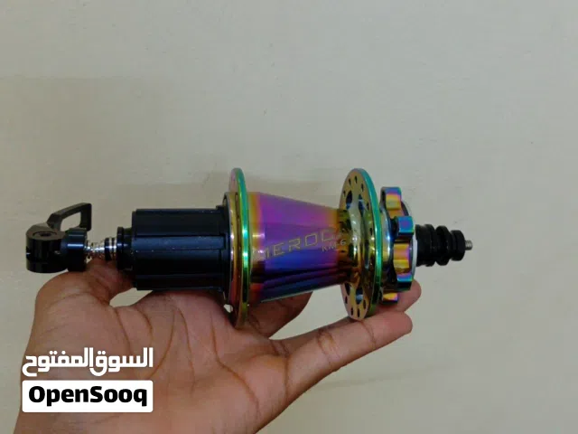 قطعه سيكل  اصلي الاستخدام ولا مره جديد مع الكرتون اصلي و لون مميز