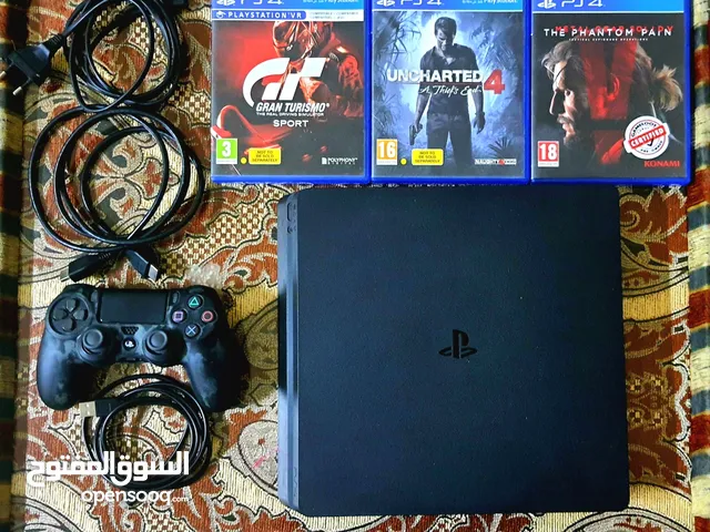 PS4 + Controller + 3 Games