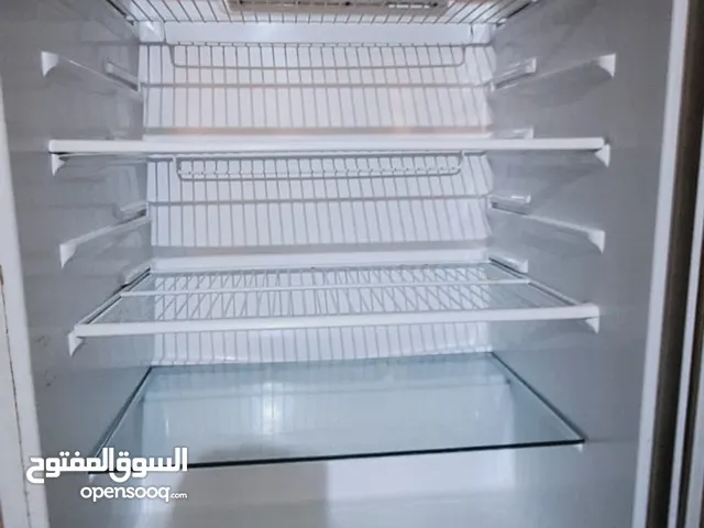 ثلاجه للبيع