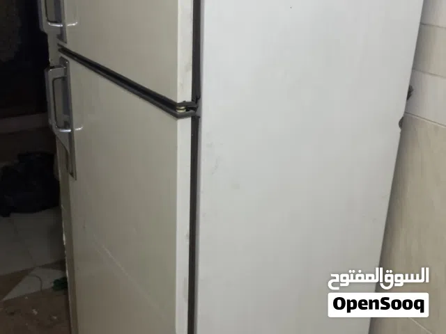 ثلاجه كيريازي نظيفه جدا