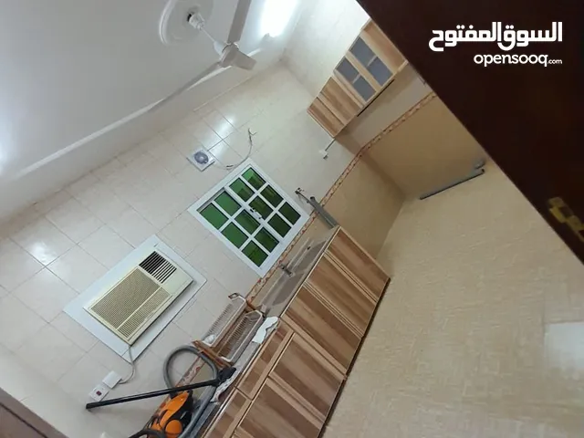 150 m2 2 Bedrooms Apartments for Rent in Northern Governorate Madinat Hamad