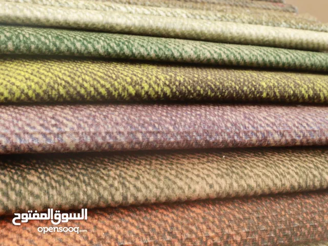 أقمشة لتنجيد الكنب فاخرة بجميع الألوان والتصاميم العصرية لعام 2025، جودة وأناقة تدوم طويلًا