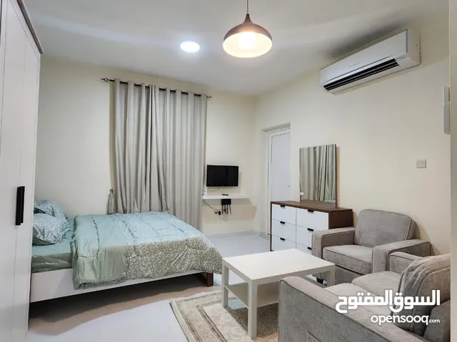 98 m2 Studio Apartments for Rent in Al Ain Al Khabisi