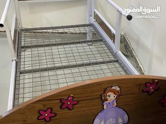 جرباية طفلة للبيع