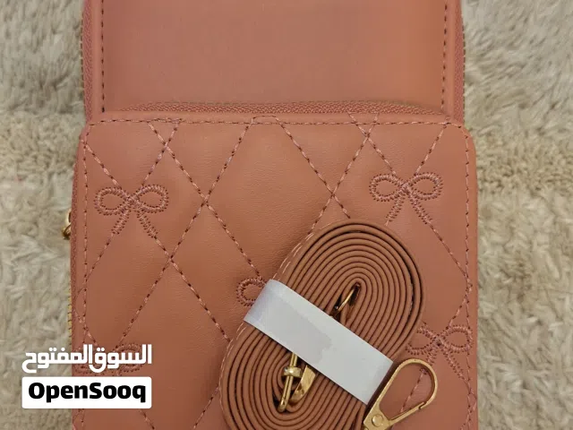 شنطة كتف نسائية جوده عاليه وسعر منخفض