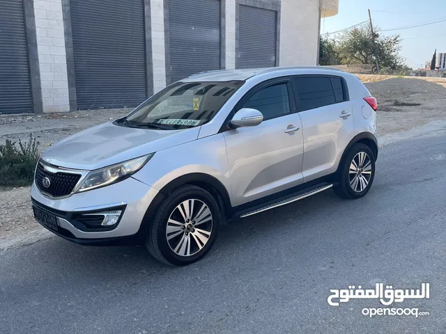 جيب كيا سبورتاج 4 في 4 موديل 2014