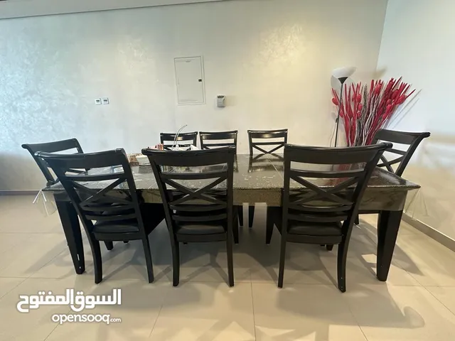 Sofa and dining table for sale  كنب وطاوله طعام للبيع