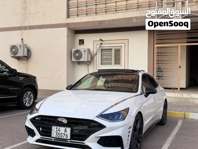 السلام عليكم سوناتا ان لاين معروفه مواصفات الN فولل للاخير كفاله السياره داخله تقرير غرق تعمل وتسير