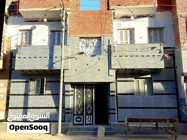 100 m2 4 Bedrooms Townhouse for Sale in Minya Beni Mazar